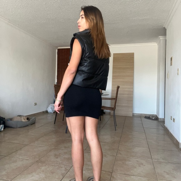 Zara puffer vest size small - Picture 6 of 6